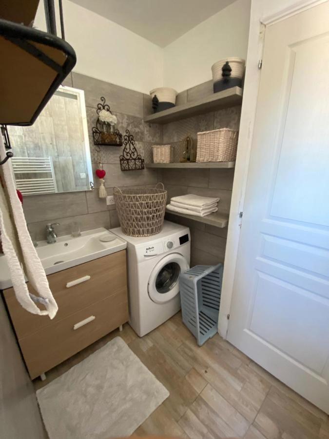 Appartement Avec Jardin En Ville L'Isle-sur-la-Sorgue Exterior photo